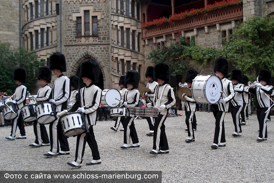 Замок Мариенбург фестиваль