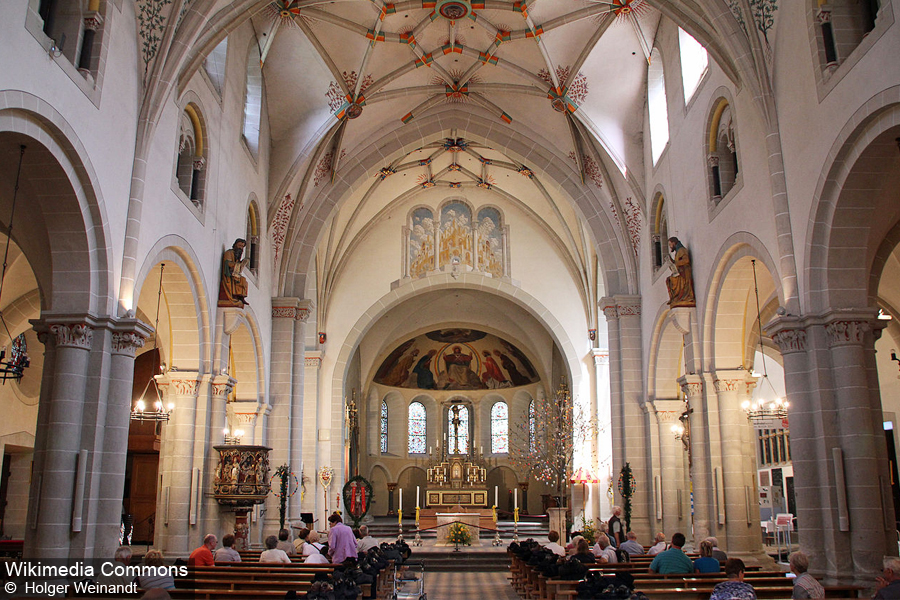Базилика Св. Кастора, интерьер